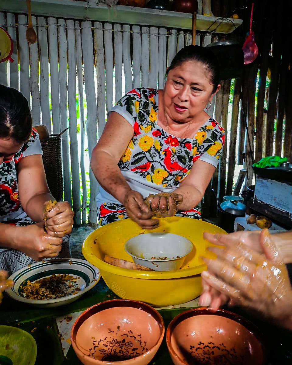 Kaaxil sikil, el platillo maya finalista del concurso gastronómico “¿A qué  sabe la Patria? | Memorias de Nómada